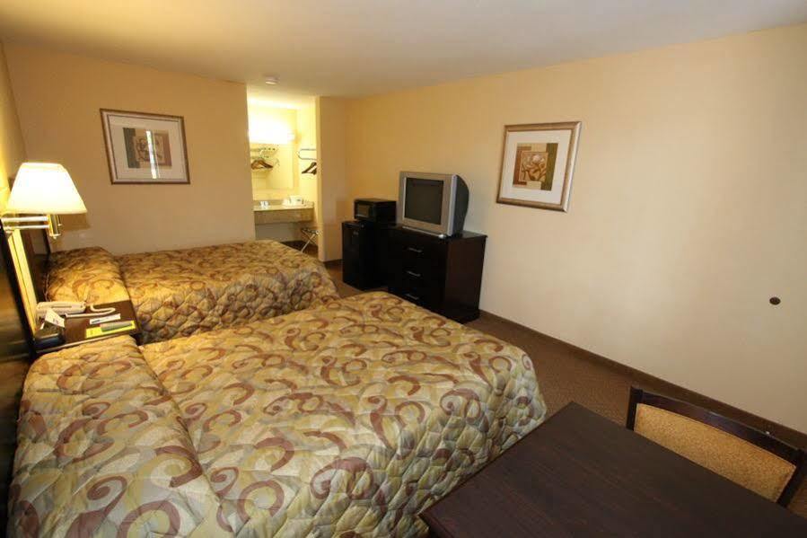Gasthof Rodeway Shippensburg